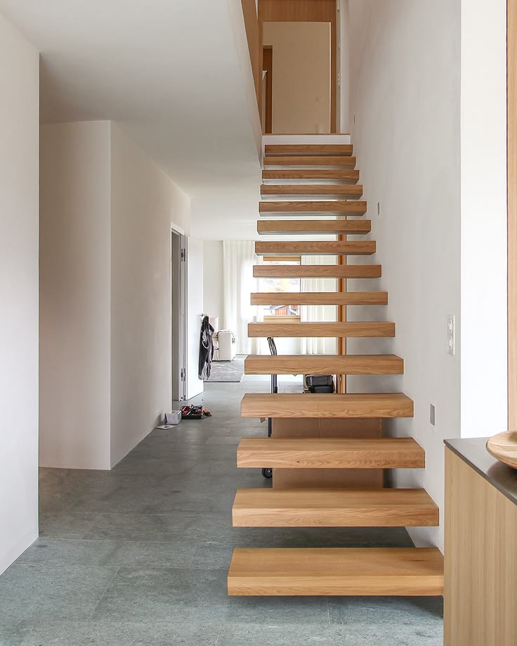 HAGA Lehmfarbe ist diffusionsoffen. Lehm kann Feuchtigkeit a