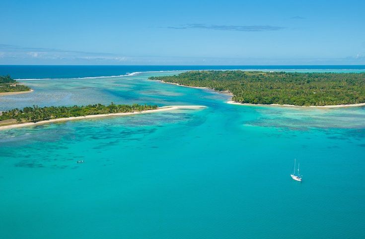 Ile Sainte Marie￼ ￼ The Ile Sainte Marie lies off the east c