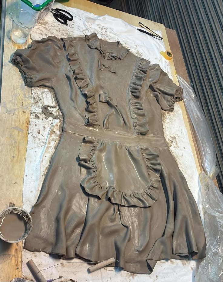 Urara Tsuchiya (u.tsuchiya ig) maids drs clothing ceramic