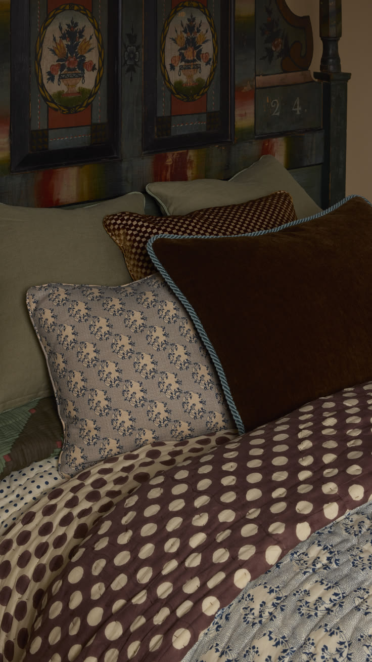 Pattern on pattern, the Pierce & Ward way. 

Our newest bedd