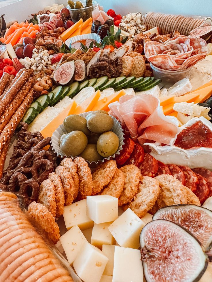 Celebrate every play with a Super Bowl spread featuring char