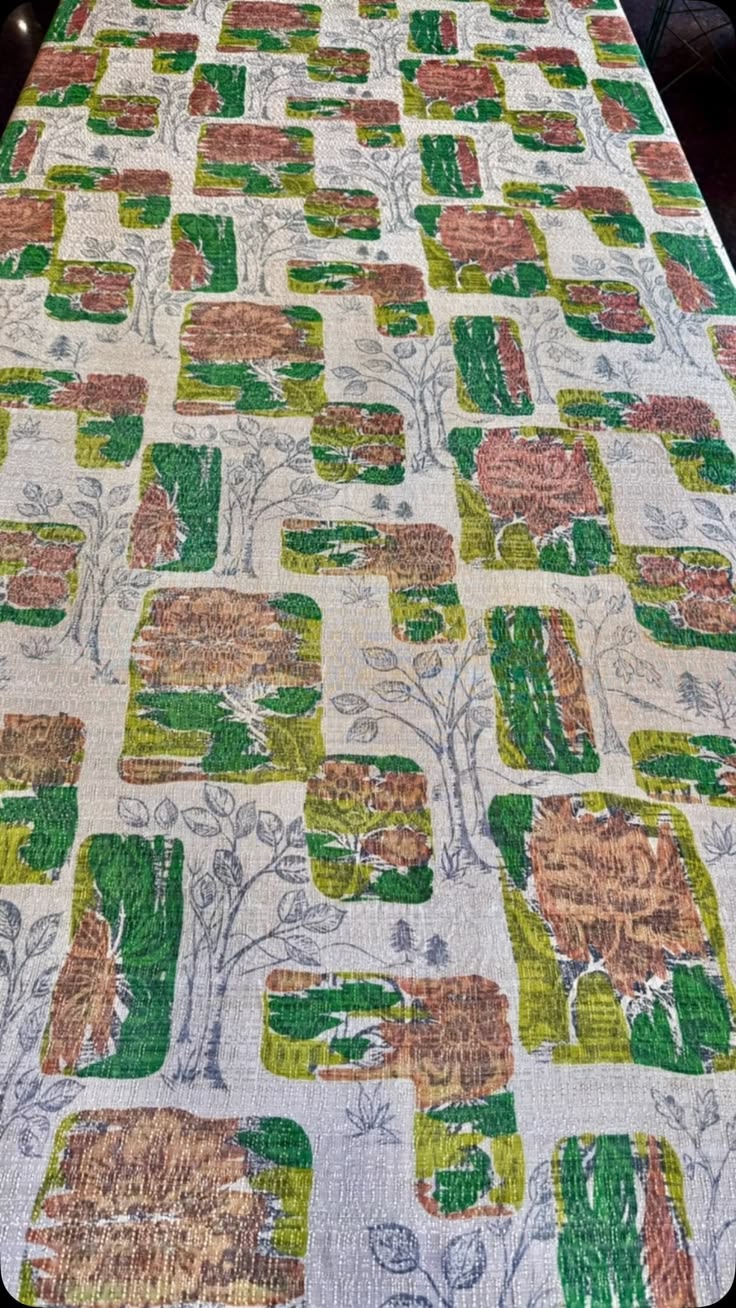 $189.00
Vintage 50s Acetate Barkcloth Fabric – Abstract Wood