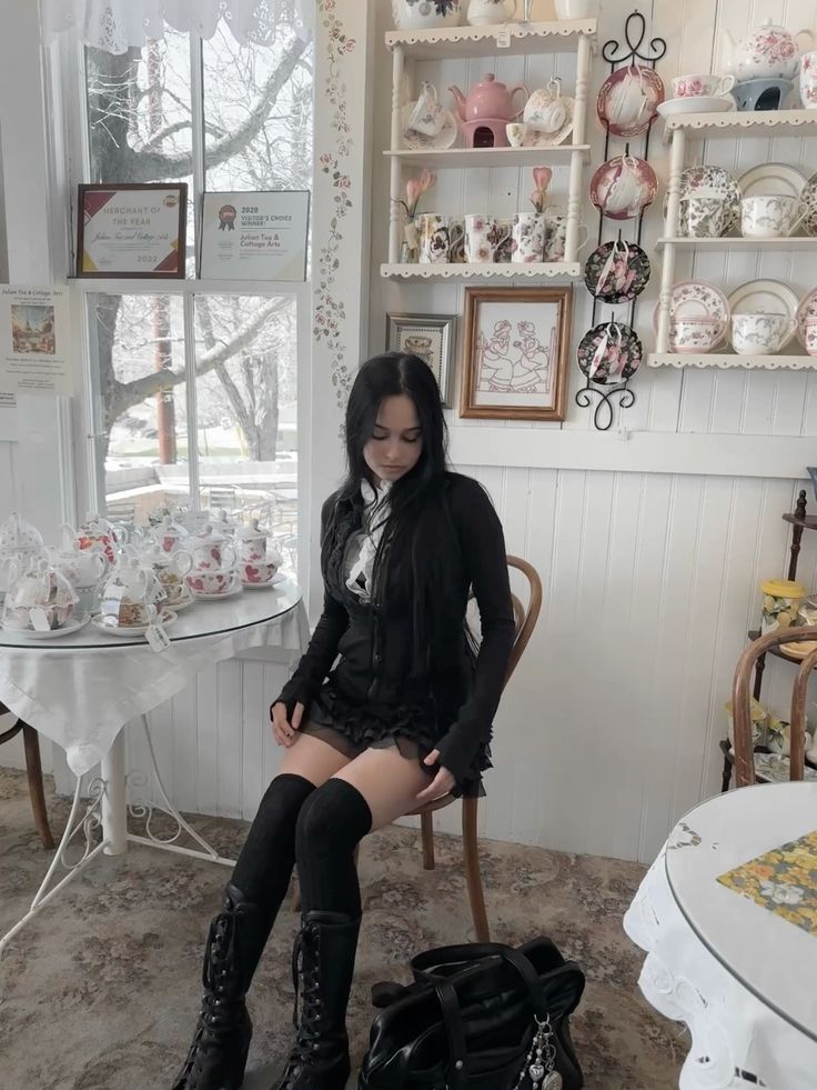 #fashion #gothic #tearoom #outfit
