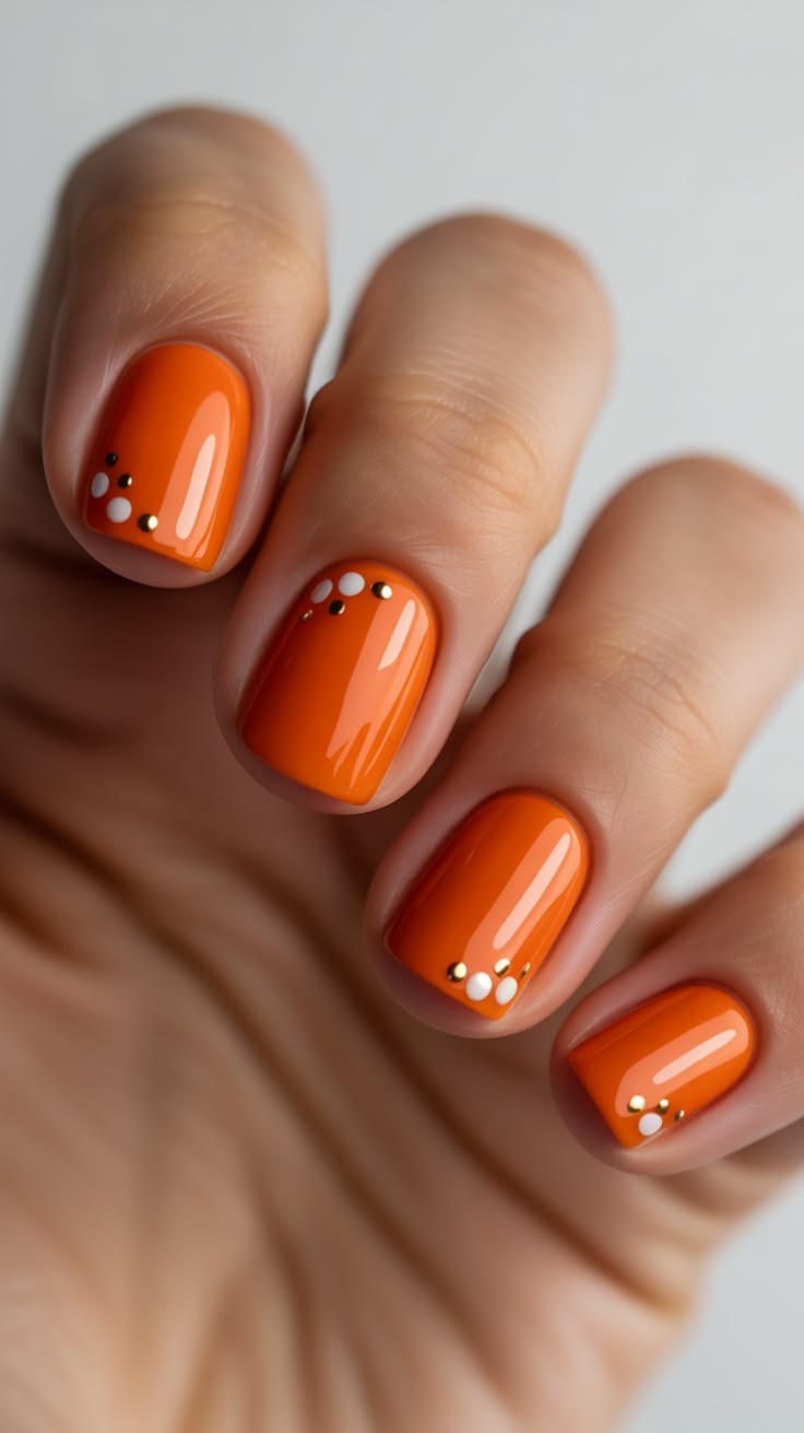 Looking for nail inspo? Orange nails are the perfect choice 