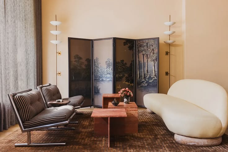 This Wicker Park home by Jennifer Sucher was transformed int