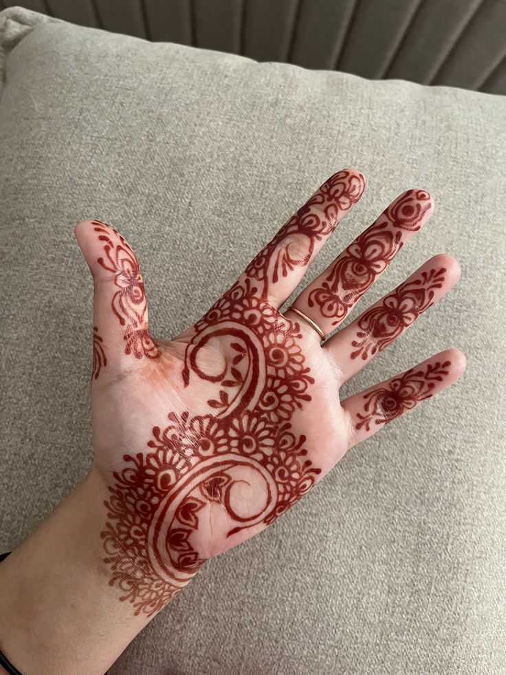 Henna mehandi stain