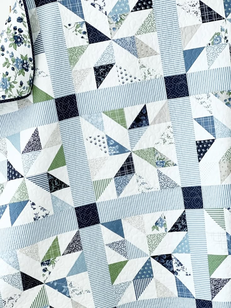 Enjoy making the beautiful llluminate Quilt Pattern shine br