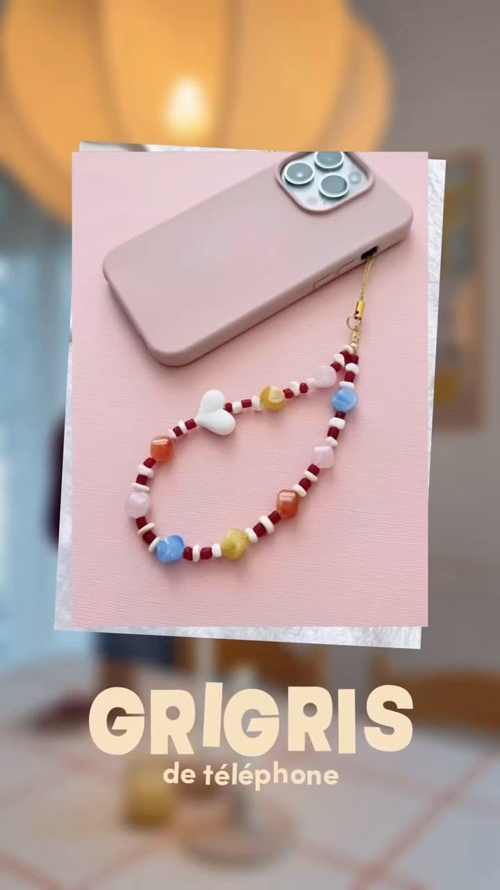 ACTIVITÉ CRÉATION DE BIJOUX DE TÉLÉPHONE ! 💛

C’était trop b