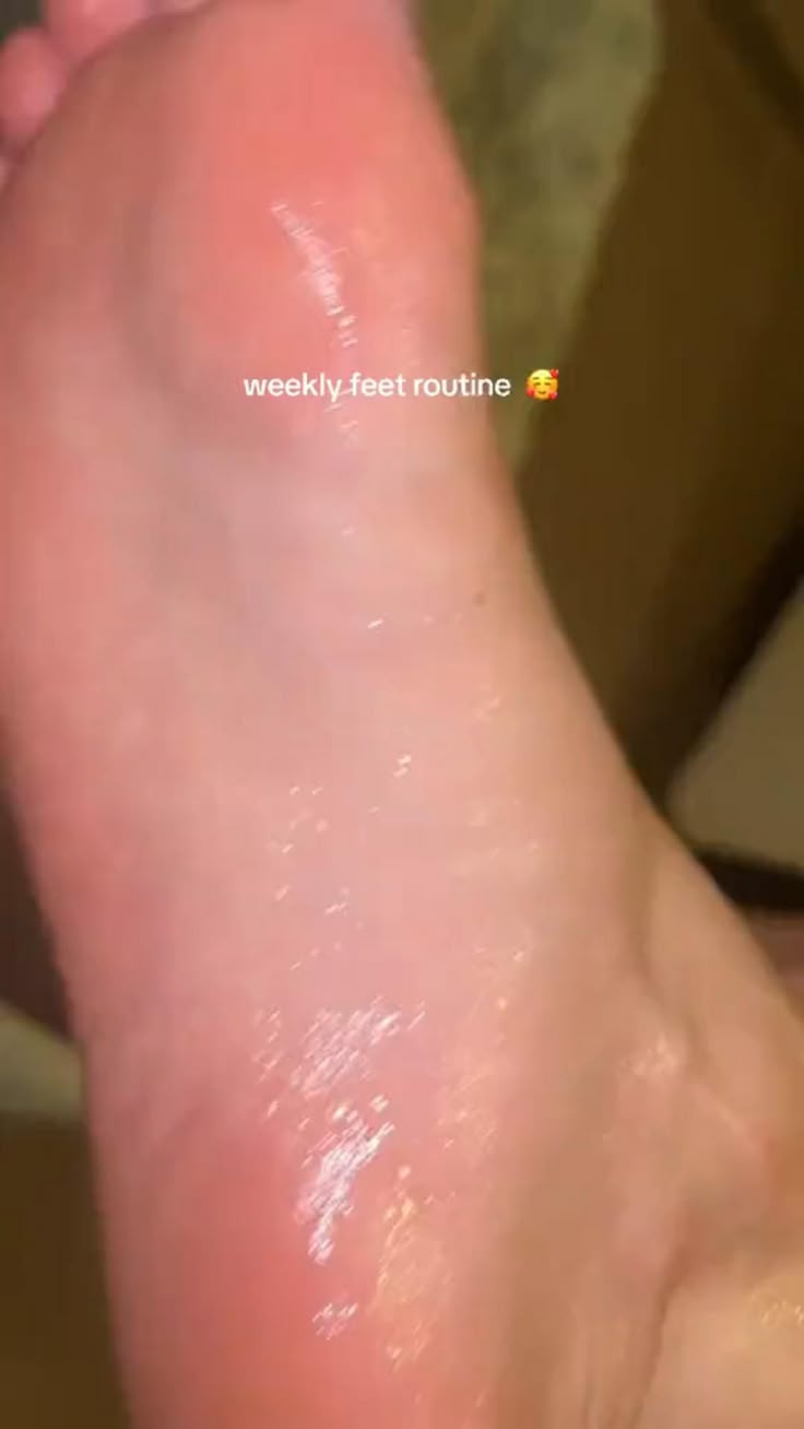 weekly feet routine 🫧