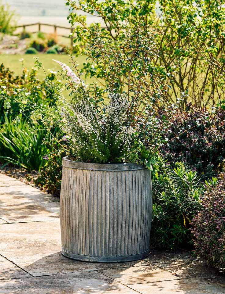 Vintage inspired with a distinctive ribbed exterior the tall