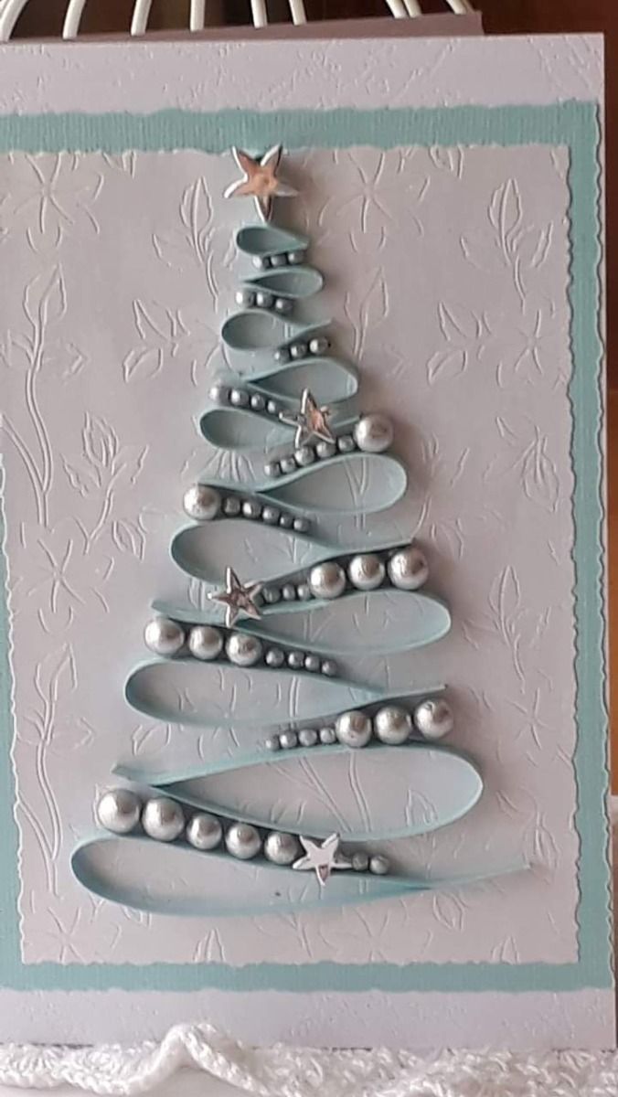 I don't have any dies for Christmas and always make do with 