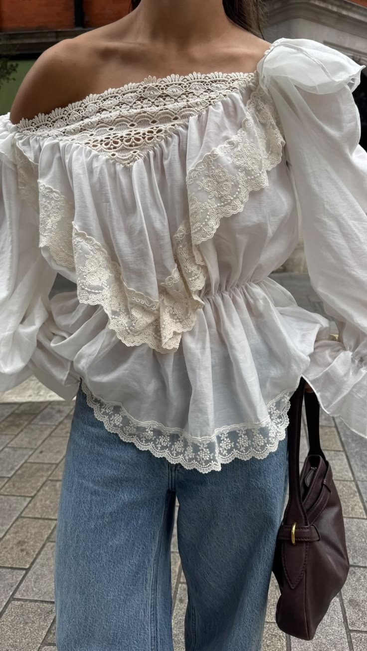 summer wardrobe rotation 

#summeroutfits #outfitinspo #lond