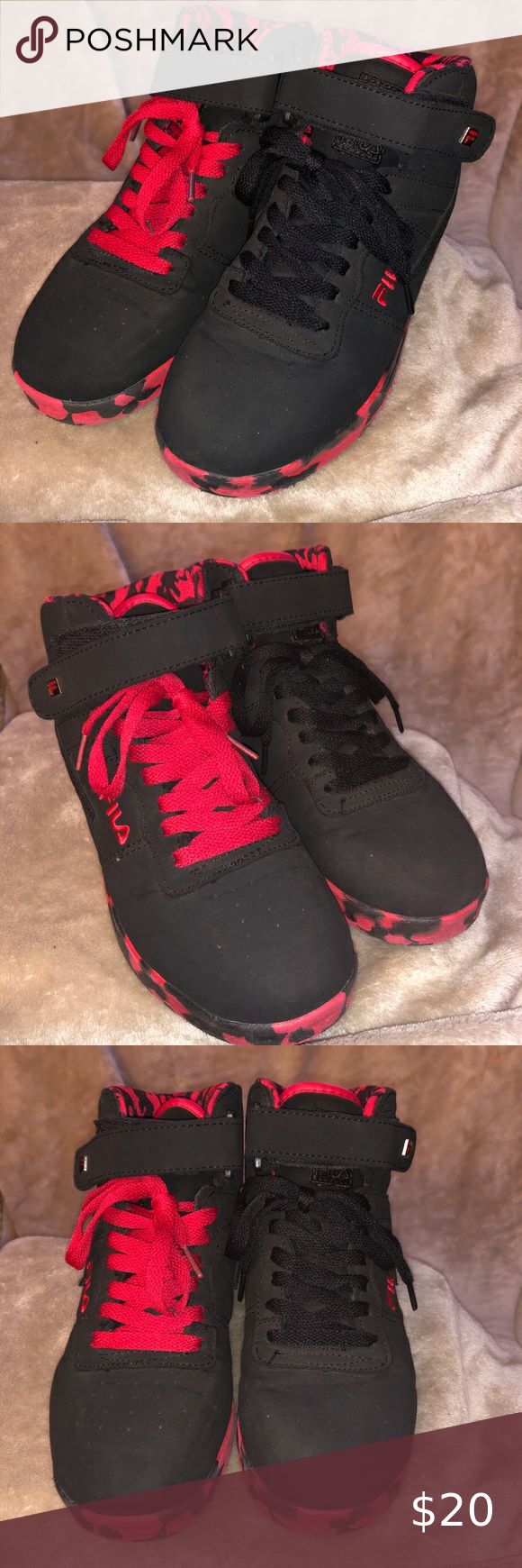 Fila high tops kids size 4 1/2 These are beautiful Fila high