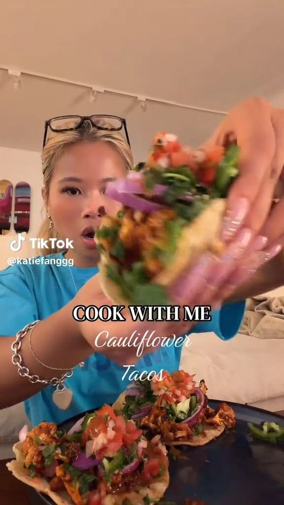 *𝘯𝘰𝘵 𝘮𝘪𝘯𝘦* 
𝘤𝘳𝘦𝘥𝘪𝘵𝘴: katiefanggg
#fyp #grwm #hauls #vlogs