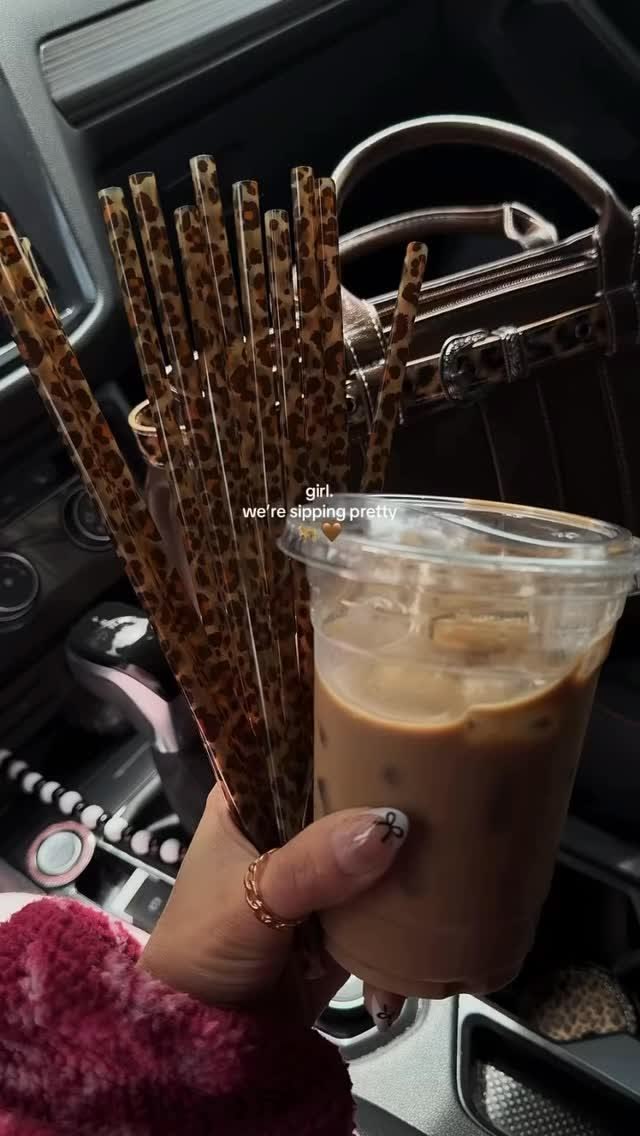 the best straws for iced coffee! 🐆 

#fyp #trending