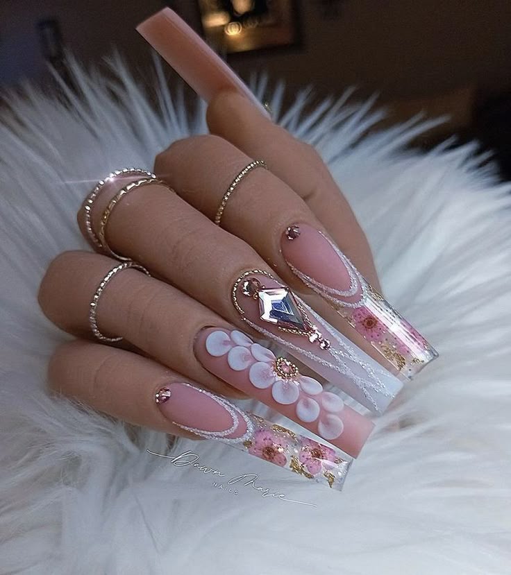 Instagram: @ klasiiana (pink,white)