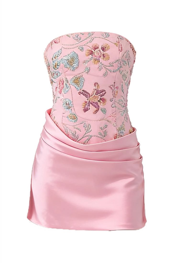 This stunning strapless dress features luxurious satin fabri