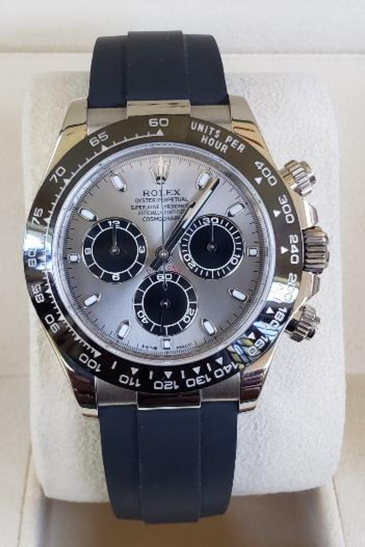 Manufacture: Rolex Model: Daytona Reference: 116519 Case Siz