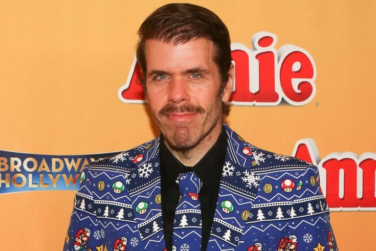 Perez Hilton’s family is speaking out, after the blogger was