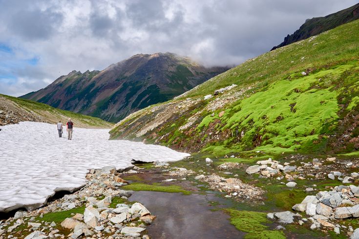 Vachkazhets mountain range