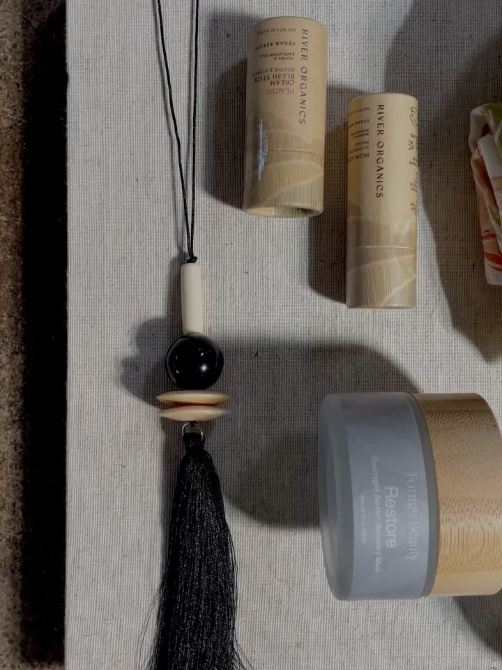 GIVEAWAY
A Mother’s Day curation of small-batch objects from
