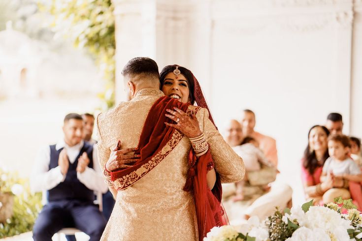 Indian Wedding at North Mymms Park. Pooja and Krishan's uniq