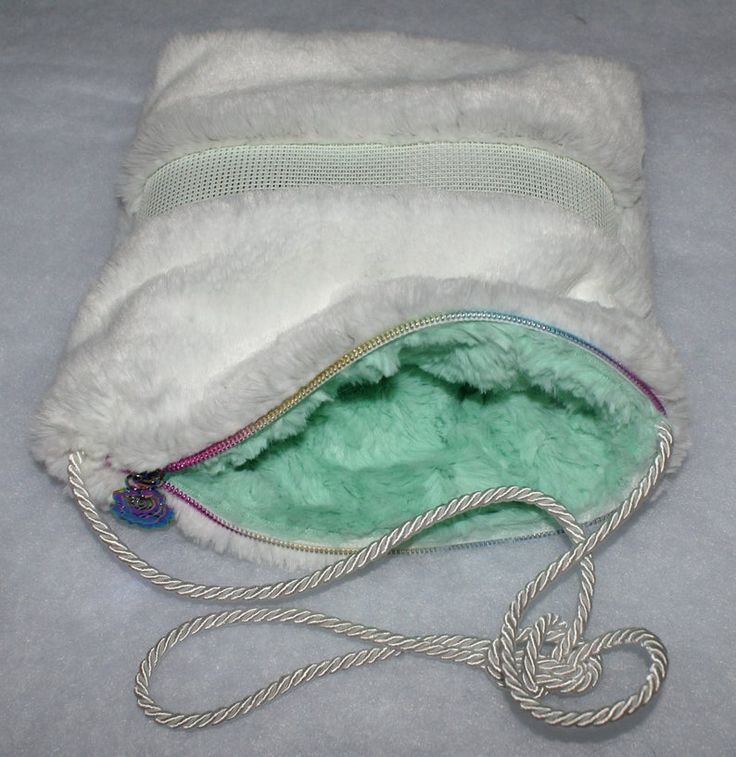 comfy pouch for your sugar glider with custom zippers