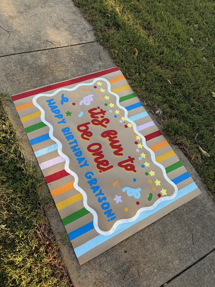 custom banners @ carliescanvas on Instagram and Etsy!🎨 #funt