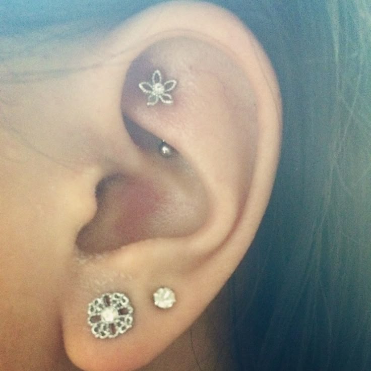 rook piercing, double lobe!