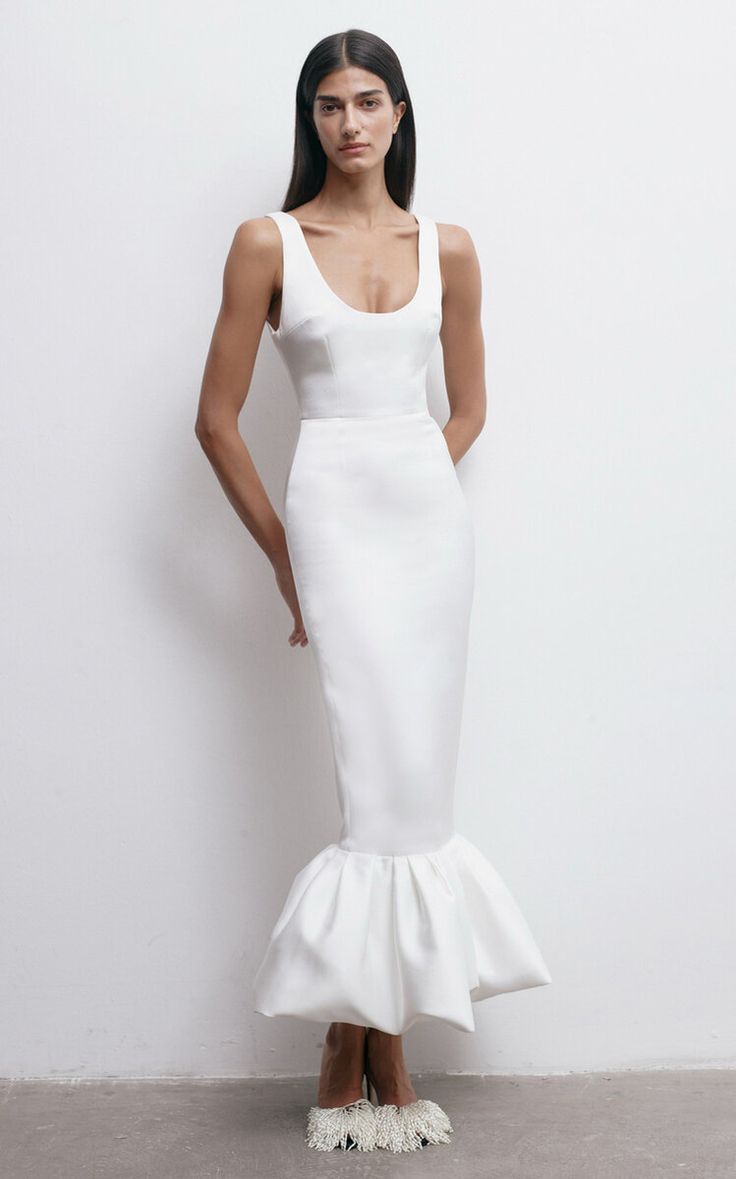 Pualo Crepe Bubble Maxi Dress By The New Arrivals Ilkyaz Oze