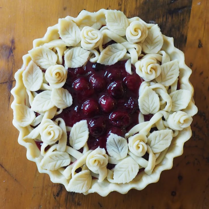 BatterednBaked: A tangle of rose vines Cherry Pie