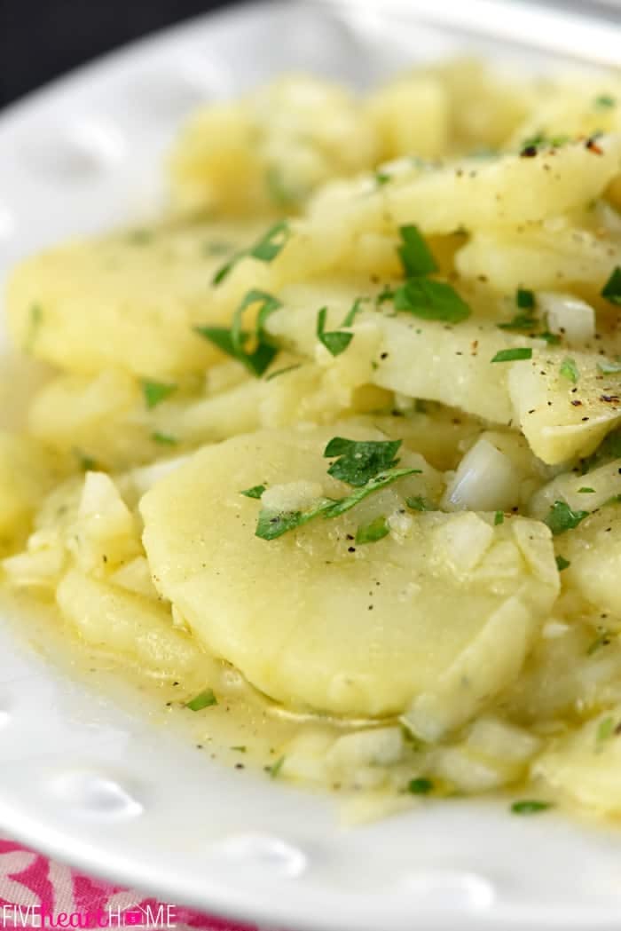 Simple German Potato Salad {Schwäbischer Kartoffelsalat} ~ h