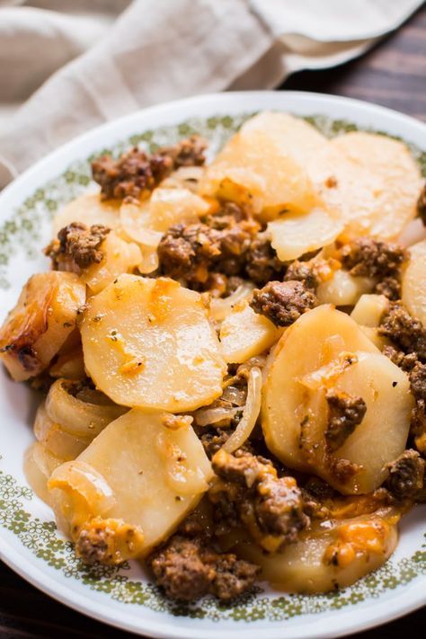 Slow Cooker Beef and Potato Au Gratin