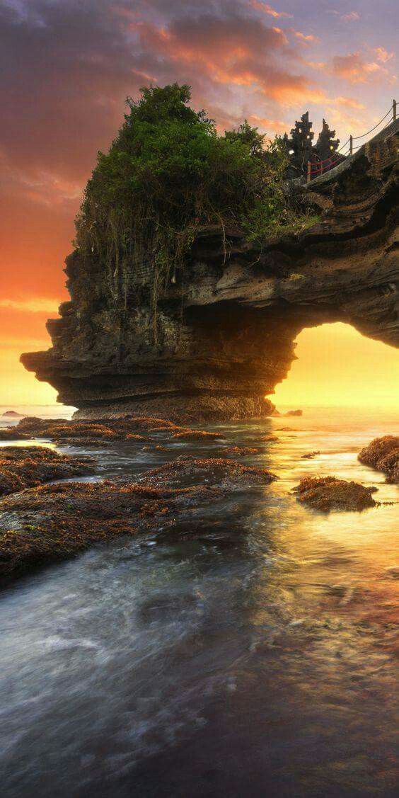 Batu Bolong & Tanah Lot, #Bali, #Indonesia