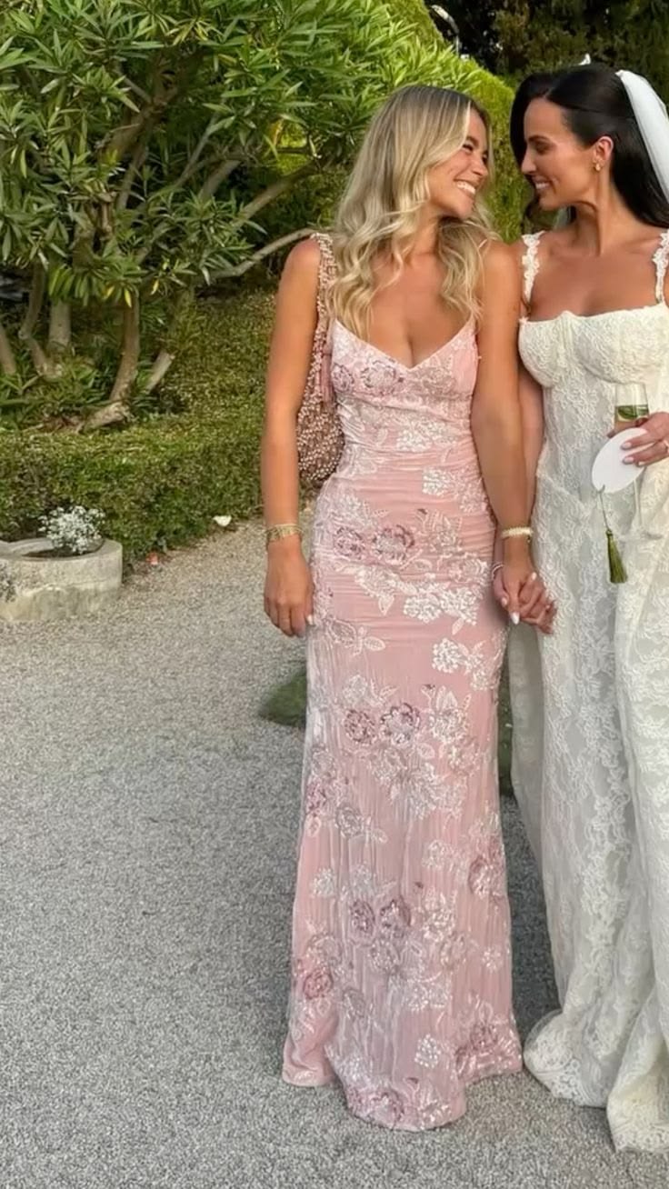 Product Code:AB578 Silhouette:Mermaid? Neckline:Spaghetti St