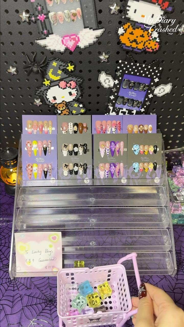 Let’s pack Nancy’s 5 bags order together!🥰💗💅🏻
#handmadenails