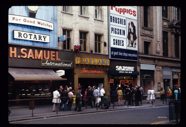 Oxford Street, London (1970).