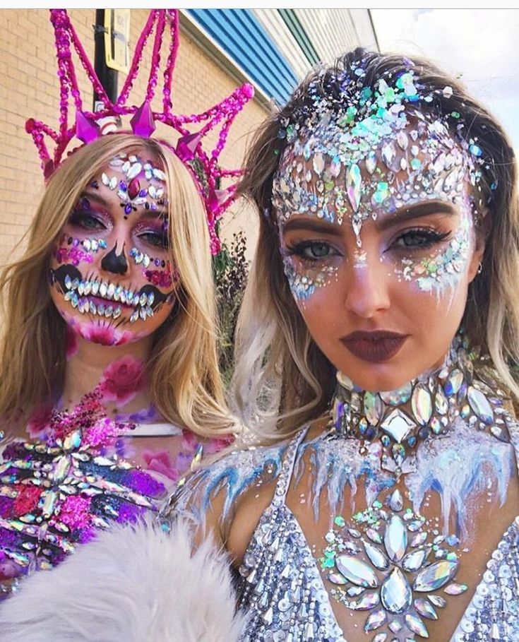 Be-dazzled babes! 😍✨  Repost : @ttigerlilly    #burningbabe 