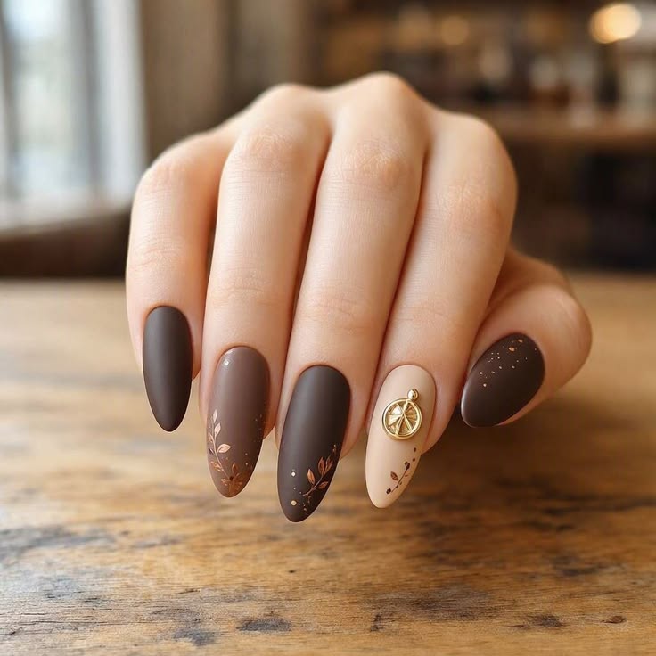 #fall #autumn #fallnails #autumnnails #zodiacnails #spingnai