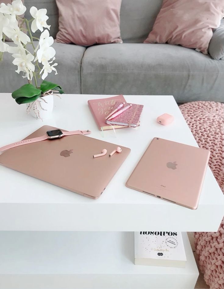 Pink aesthetic for my girlies 🌸 #pink #aestheticwallpaperiph