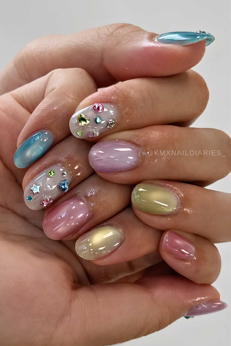 See 20 colorful cat-eye nail ideas for summer 2026, packed w