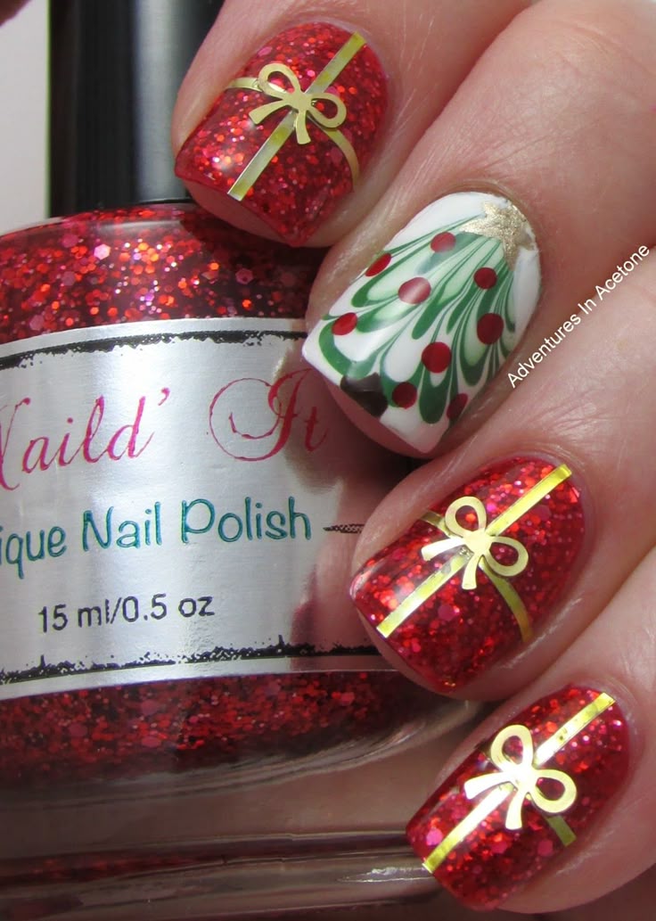 Watermarble Christmas Tree!