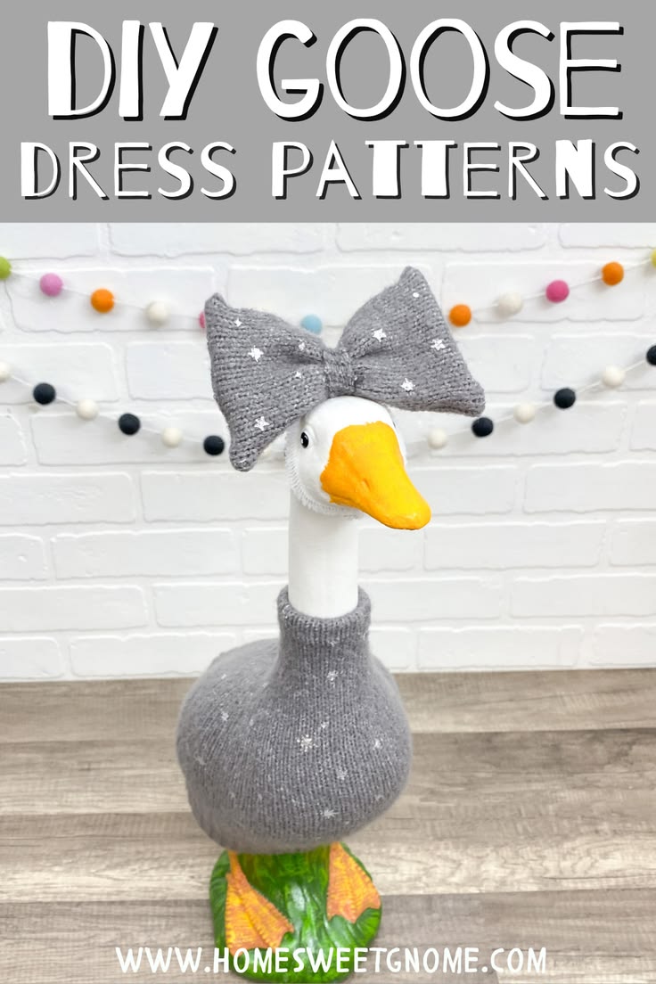 Give your porch goose a modern look with this easy sewing pa