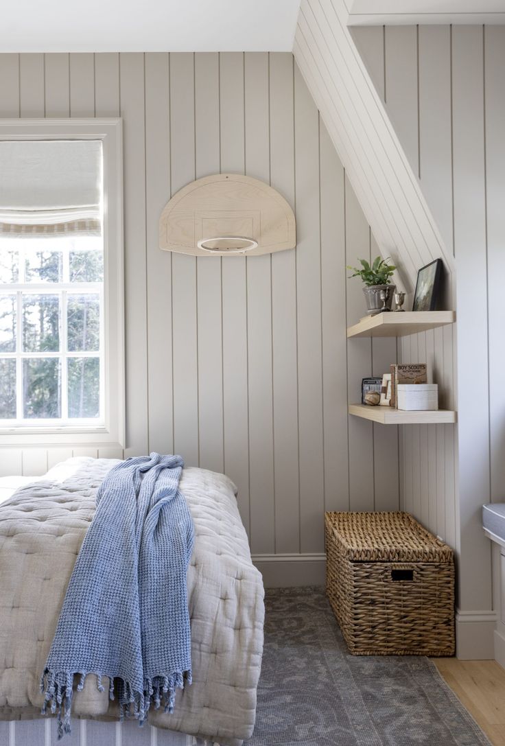 Growing Up with Liam's Room - Monika Hibbs