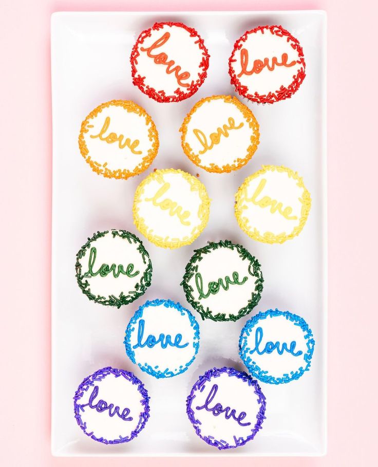 🌈🧁 Indulge in love and sweetness with these fabulously fun '