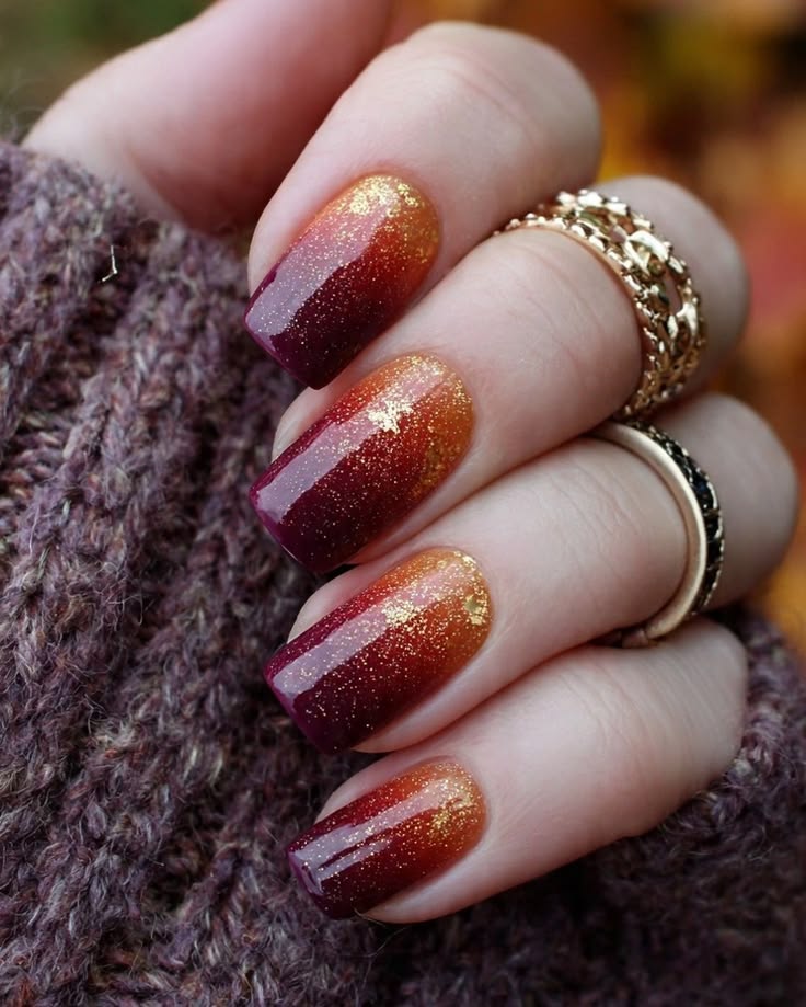 Capture the essence of autumn with these stunning ombre glit