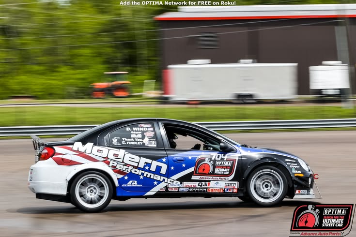 Doug Wind's 2004 Dodge SRT-4 competing in OPTIMA's Ultimate 