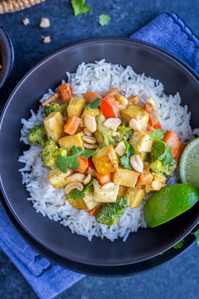 This Easy Coconut Curry with Tofu is a healthy and delicious