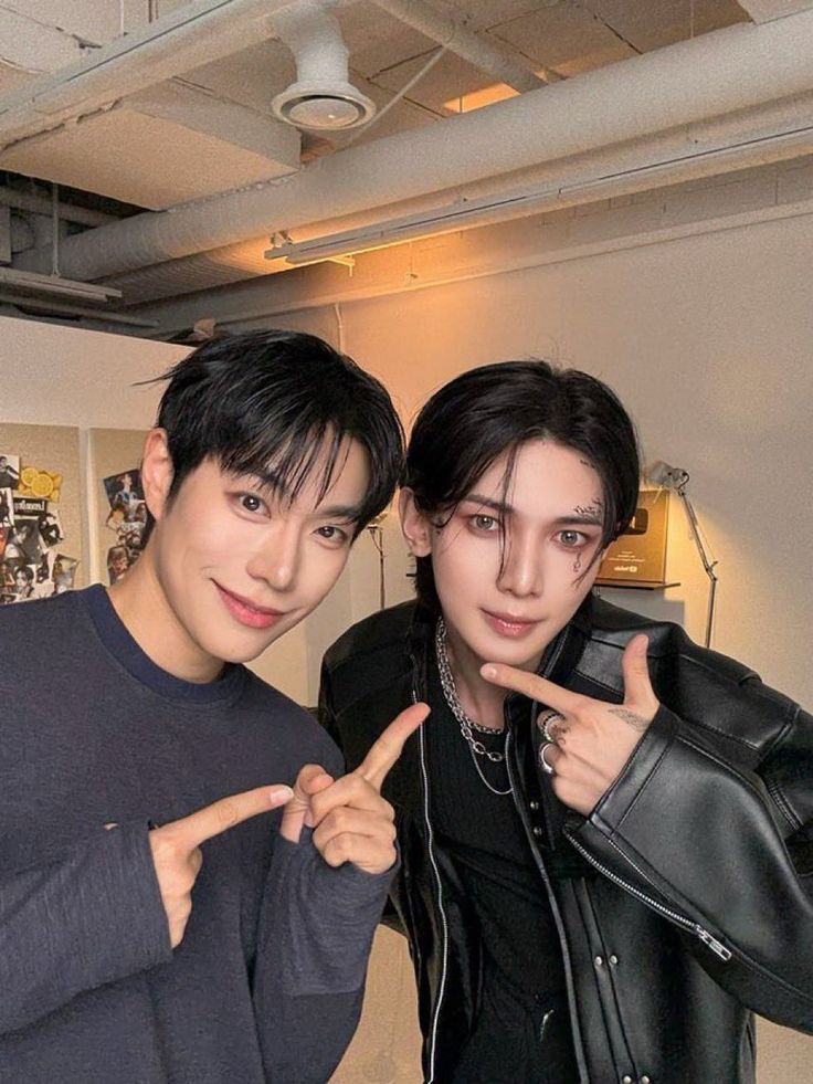 YEOSANG on leojmakeup INSTAGRAM POST

#YEOSANG #여상 #ヨサン #에이티
