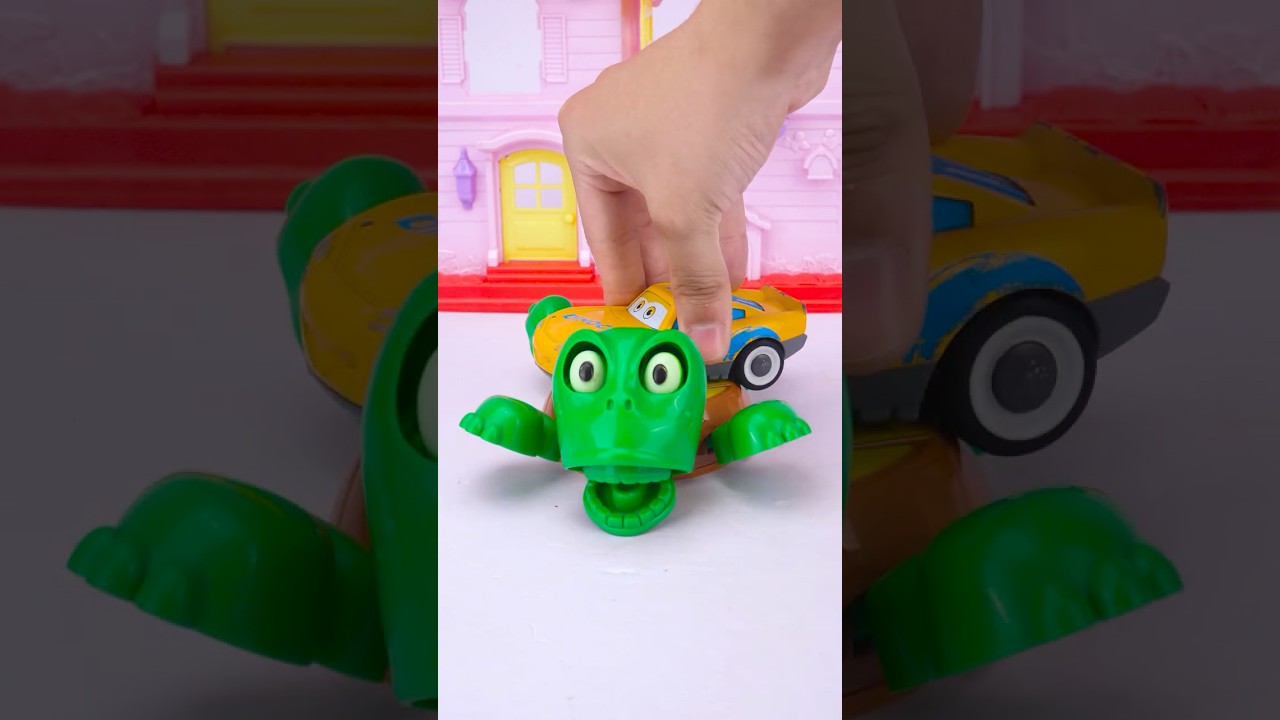 Disney Pixar Cars Panicked Turtle Coaster ASMR No Talking #asmr #toys #review